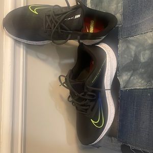 Coolest very clean never worn before wear comfortable running shoes